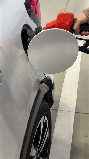 【ガソリン】コストコ 1L 本日139円！！