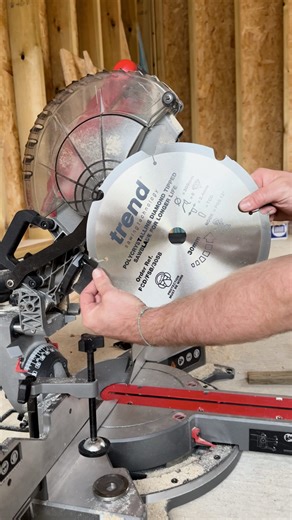 Trend Tool Technology on Instagram: "Trend & Tested 👍 We’ve got the right sawblade for your job! We’re in Kent on a timber-framed garage build with tradesman Dean, who’s giving us the lowdown on cutting fibre cement cladding. 💪 Our Polycrystalline Diamond Tipped Sawblade 💎 is designed for longevity and performance when working with ultra-hard abrasive materials. Trend saw blades are truly agnostic, built for all kinds of materials, tools, and challenges. Find the perfect 