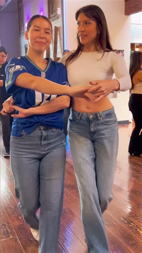 Salsa con Todo, Seattle on Instagram: "Learn to dance Bachata and Salsa! Exciting💥NEW💥dance classes for adults kick off soon! Bachata Beginner Wed. Oct 7th at 6:00pm Bachata Beginner Thur. Oct 8th at 7:50pm Salsa Beginner Mon. Oct 5th at 6:10pm Salsa Beginner Tue. Oct 6th at 5:10pm Salsa Beginner Thur. Oct 8th at 6:40pm Link in bio to Sign Up!💥 📍Salsa con Todo 211 N 36th Street Seattle, WA 98103 Link in bio to Sign Up!🔗 Salsa con Todo is Seattle’s popular spot for social partner dancing. We