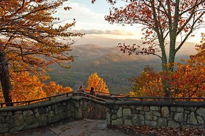 This Lesser-Known Tennessee Drive Has Breathtaking Views That Rival The Blue Ridge Parkway