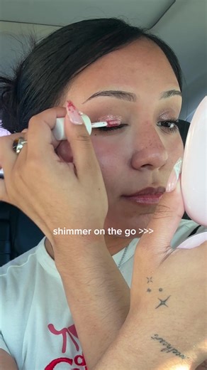 Quick glam just got an upgrade 🚗✨ A few swipes of Diamond Daze Liquid Shadow, blending with your fingertips, and you’re out ready to step out! 💕 Available in 34 shades 💎 #MOIRA #MoiraCosmetics #DiamondDazeLiquidShadow #liquidshadow #eyeshadow #shimmer #affordablemakeup #holidaymakeup