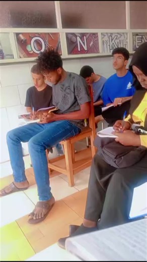 #creatorsearchinsights When I talk of physical classes. They can either be in groups or one on one based on your preference as a learner. Book now and start your English journey and achieve then.#creatorsearchinsights #learn English with your Patient English language tutor PATIENCE N @Preply, physical lessons, or personal online lessons. call/WhatsApp 256 776 689 485 Book now Limited slot @Certified Millionaire💸💰💰 @KJCREAMS ♥️🇺🇬✝️