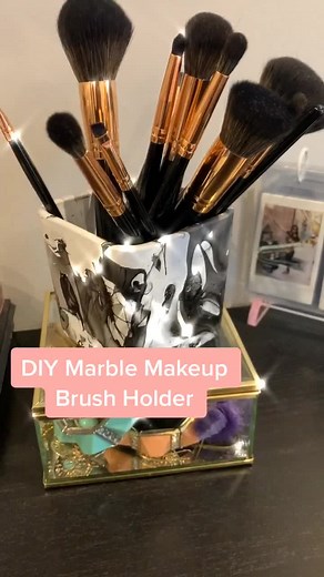 DIY Dollar Tree Makeup Brush Holder Ideas