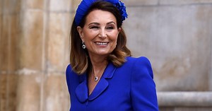 Who plays Carole Middleton, Kate's mother, in The Crown?