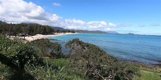 Man, 63, dies from injuries after kite surfing