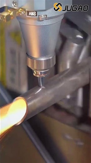 High-efficiency fiber laser pipe cutting machine with auto feeding system.