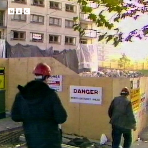 1985: The tower block in Hackney that refused to be demolished. #OnThisDay 1985: The demolition of a tower block didn’t go according to plan when 200 lbs of explosives failed to bring the entire building down. Where’s Fred Dibnah when you need him?... Clip taken from News, originally broadcast on BBC One, 3 November 1985. | BBC Archive