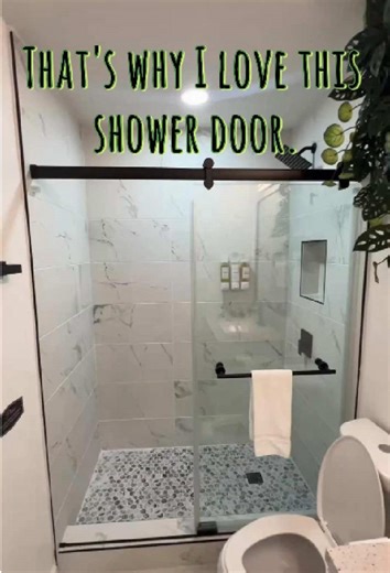 She didn’t just install a shower door — she upgraded how her bathroom works. In this video, the homeowner shares why she chose an ACE Decor Bath black framed sliding shower door. One side has a towel-bar handle, the other keeps it minimal with a pivot support design. Both sides slide open, making it flexible and easy for everyday use. It’s a smart fit for modern homes, especially smaller bathrooms where layout matters. Plus, it helps keep water where it belongs — inside the shower. A common ques
