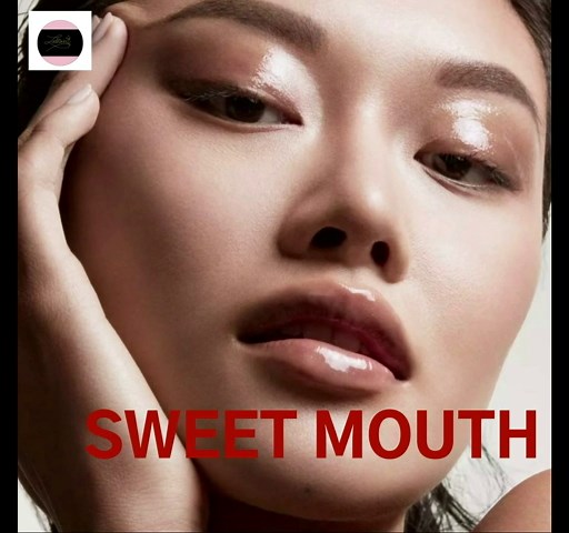 Gloss Bomb Universal Lip Luminizer - 01 Fenty Glow by Fenty Beauty for Women - 0.3 oz Lip Gloss