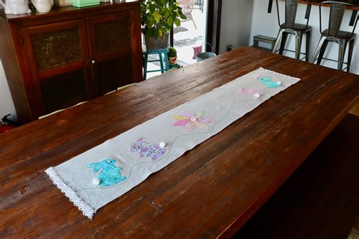 Vintage Bunny Table Runner, Spring Decor, Cute Easter Table Decor With Appliqued Rabbits, Hostess Gift, Cottagecore Linens, Easter Tableware - Etsy