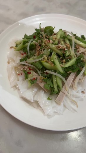 Delicious Banh Uot Cha Lua Rice Roll Salad Recipe