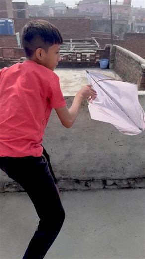 ￼ Podasi naLoot Li Patang🪁 #kiteflying #kite #kites #kitefestival #kitelover #kitefighting#shorts