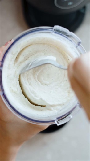 Homemade vanilla ice cream in the making.🍦