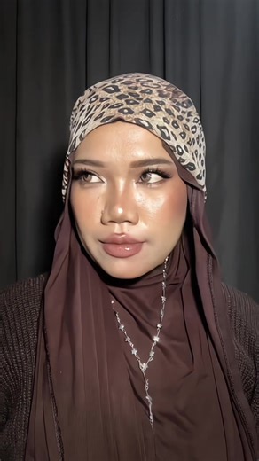 Color Mix Trend: Transform Your Makeup Look