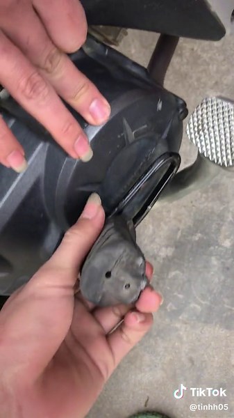 How to Diagnose Motorcycle Issues with Simple Tools