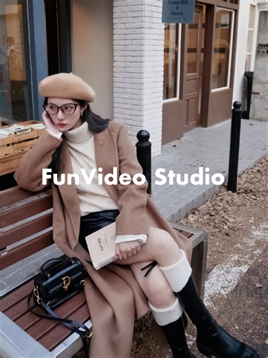 “Winter beige fit ✨ 贝雷帽 驼色大衣 = 行走的韩系女主 谁说冬天只能裹成熊？露腿 毛绒靴又暖又辣！ This coat is my new obsession 🧥 #OOTD” #KoreanFashion #WinterOutfit #CoatStyle #BeigeAesthetic #TikTokFashion Brand collab? Hit my DM