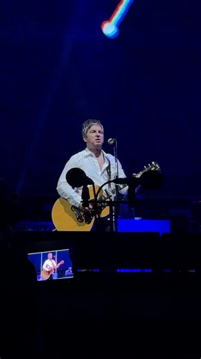 Noel Gallagher Live Performance Highlights for Women