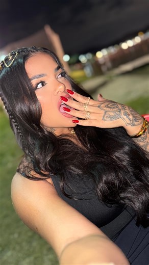 Jessica Soares on Instagram: "😂👎🏼 #engraçado #humor #viralpost"