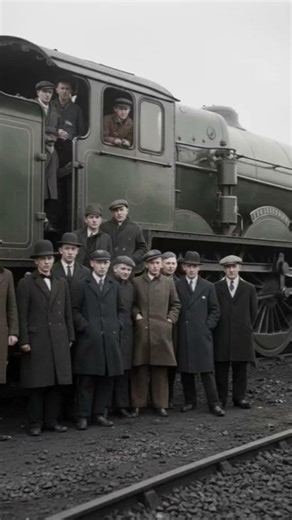 Engine shed Gateshead Locomotive Yorkshire 1930 picture - colour restoration project