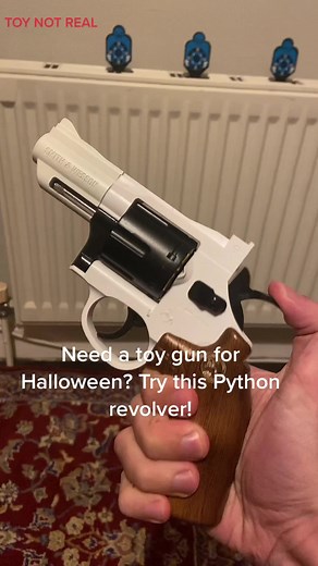 Halloween Toy Gun Revolver Cowboy Style 🤠 #nerf #airsoft #toygun #gelblaster #nerfgun #halloween #nerfreview