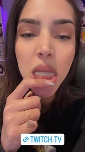 32 reactions | Live now | Cin | Facebook