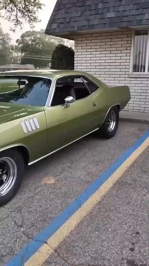 The Plymouth Cuda_ Icon of Power and Elegance 🤩_ 🎥 #Supercar #Cars #Viral #TikTokVideo #Modified #International #Luxury #Luxurycars #Dreamcars #Clscars #CLSCARS #cl #reel | Torian