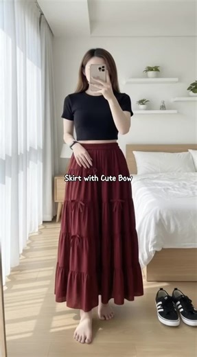 Stylish Pleated Skirt Outfit Ideas for Every Occasion
