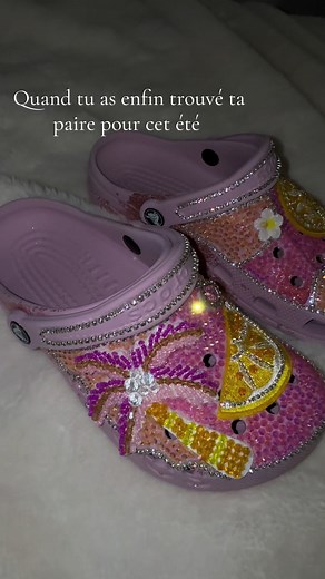 Trouver une paire d'été pas chère Crocs personnalisées