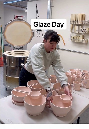 mollymakespottery on TikTok