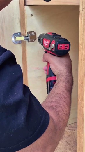 Modular workbench by #casarojawoodworking #woodworking #workbench #workshop