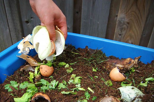 How to Make a Compost Bin Using Plastic Storage Containers