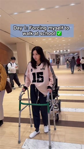 Rachel | Girl with Tumor & in Wheelchair on Instagram: "I’m walking in the most crowded place at school😱‼️ My dream this year is to get to 450k followers🥹❤️‍🩹 Because I really hope to support my own medical bills to fight this war💪🏻 (I was paralyzed 5 years ago by a spinal cord tumor, which still has no cure😢) My family has poured everything to support my medical bills. Truly grateful for those who offer to give donation, but I want to fight with my own strength, so I’m growing this page.