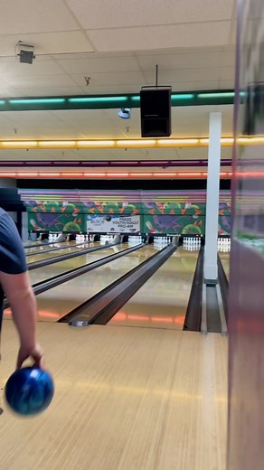 Matthew Peach (@.peach_e)’s videos with Break My Stride - Chateau Pop