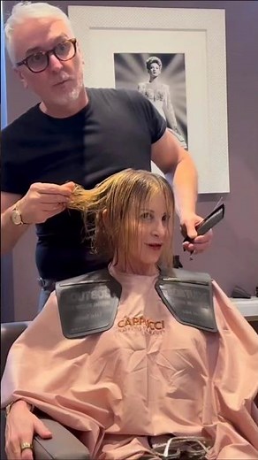 Capelli molto sottili ,,,un taglio bob scalato dona un volume molto femminile e sexy