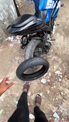 Apollo: A Journey to the Moon