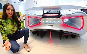 【Mo Vlogs 听力练习】2000匹马力的电动路特斯超跑！ 油管生肉