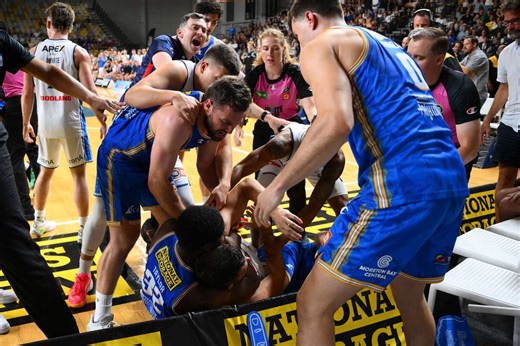 Up to 10 players and coaches face NBL sanctions after Ignite Cup melee | Flashscore.com