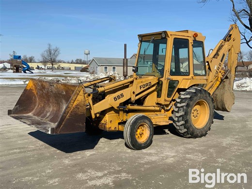 1979 Ford 555 2WD Loader Backhoe | Construction