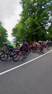 ✍️ Podpísať sa počas pretekov? Pre 🇸🇰🚵 Petra SAGANA žiaden problém 😎 📽️ X/SMeszely | Ranné noviny TV JOJ