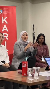 Interviews can be tough, but we’ve got your back! 💼 Mock interview sessions like the one gradmalaysia did at UKM yesterday can boost the confidence of students and fresh grads to help them ace their job interviews! Many more career prep workshops to come! #gradmalaysia #jobinterviews #mockinterviews #careerprep #ukm | gradmalaysia