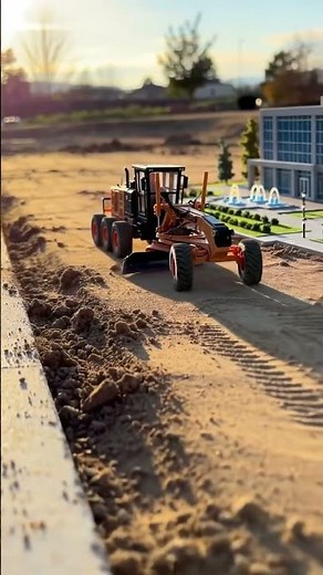 RC Motor Grader: 🛣️ Precision Road Grading in a Miniature Urban Landscape! (Sunset Scene! 🌇)