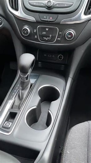 Easy to use portable air compressor for several areas 🚗⚽️🏈 Link in bio! #carfinds #carfindsamazon