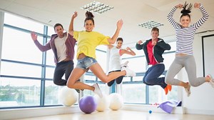 Bakar Kalori Makin Fun Bersama Zumba Raga Studio