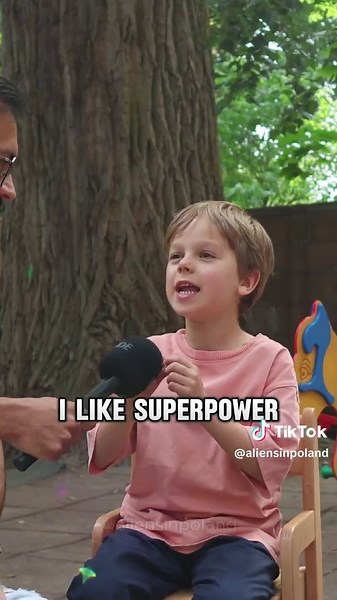 5 year old Polish twins 📹Mieszko-Gniewko 🇵🇱 Watch the full video on YouTube (Link in bio) #poland #polska #twins #kidsinterview #trilingual