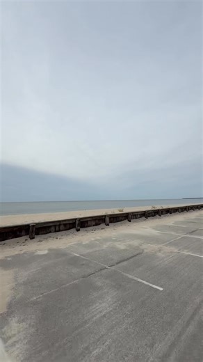 72K views · 1.8K reactions | West Dennis Beach - Cape Cod, Massachusetts - Cape Cod, Massachusetts Video by: Mark TR Filteau | Cape Cod, Massachusetts | Facebook