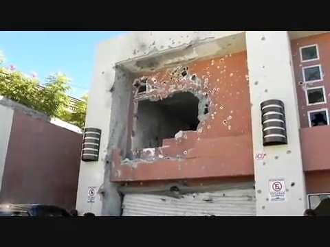 Mexican Army Firefight with Drug Cartel