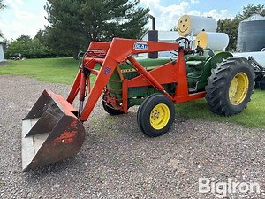 1967 John Deere 1020 2WD Tractor W/Loader | Agriculture