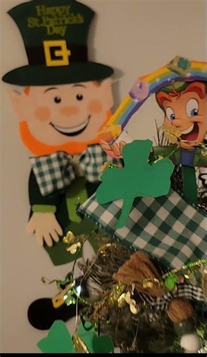 My Leprechaun Tree 🍀 #stpatricksdaytree