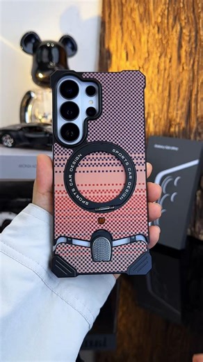 Samsung S26Ultra features spring-loaded snap design & aluminum alloy shell. Easy to install & remove