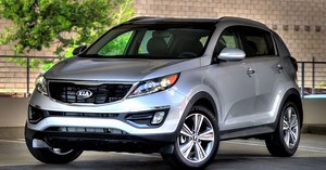 2014 Kia Sportage Gets Tweaked Base Engine, New Looks